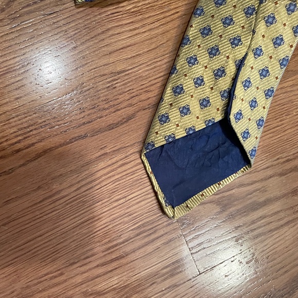 Silk ties handcrafted set of two - Picture 5 of 8
